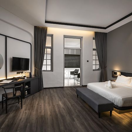 Modern Hotel Georgetown Экстерьер фото