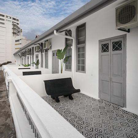 Modern Hotel Georgetown Экстерьер фото