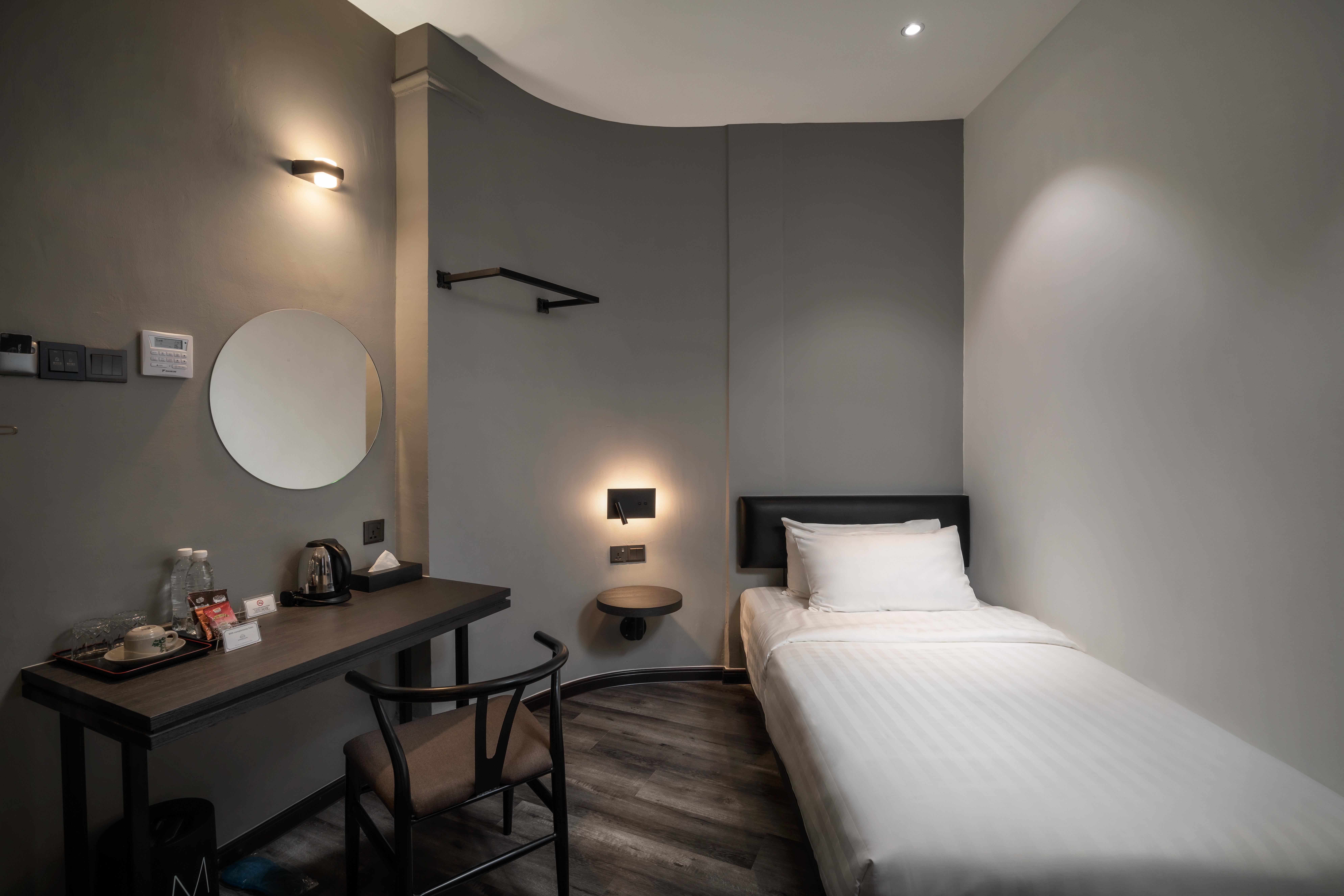 Modern Hotel Georgetown Экстерьер фото