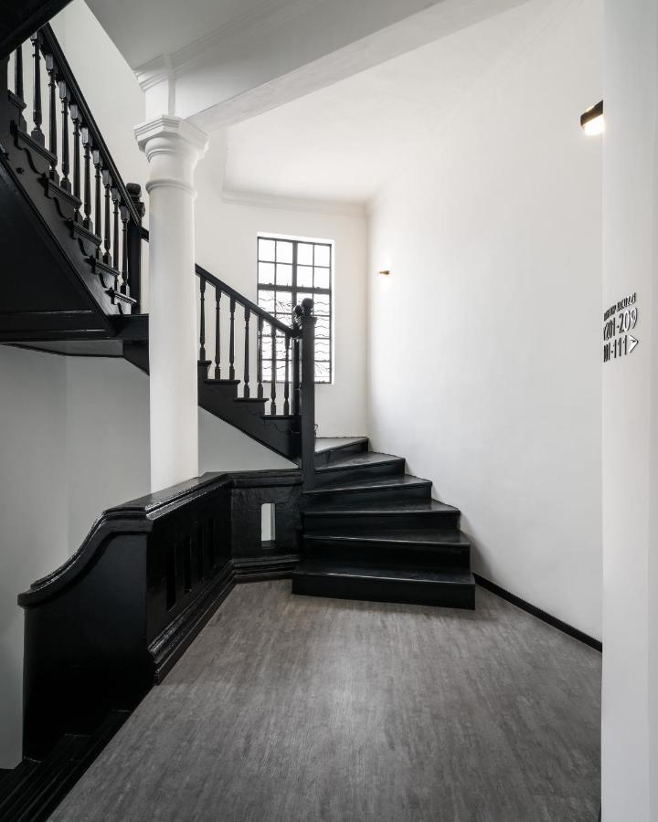 Modern Hotel Georgetown Экстерьер фото